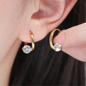 ジルコン スタッド イヤリング ファッション ピアス イヤリング シンプル フープ イヤリング 軟骨ジュエリー 不規則 小さなフープ シルバー925 イヤリングジュエリー パーティー ジュエリー 誕生日 ギフト jtl021