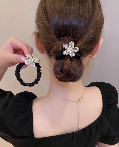 ヘアーゴム 髪飾り ヘアアクセサリー まとめ髪 かわいい ポニーテール キラキラ 立体 花ヘアゴム かわいい シンプル レディース おしゃれ 女性 ギフト 大人 jtl001 - 画像 (5)